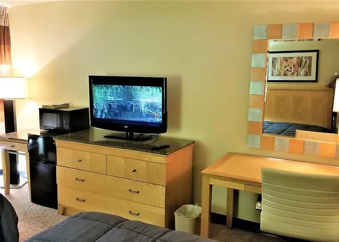 Country Hearth Inn And Suites