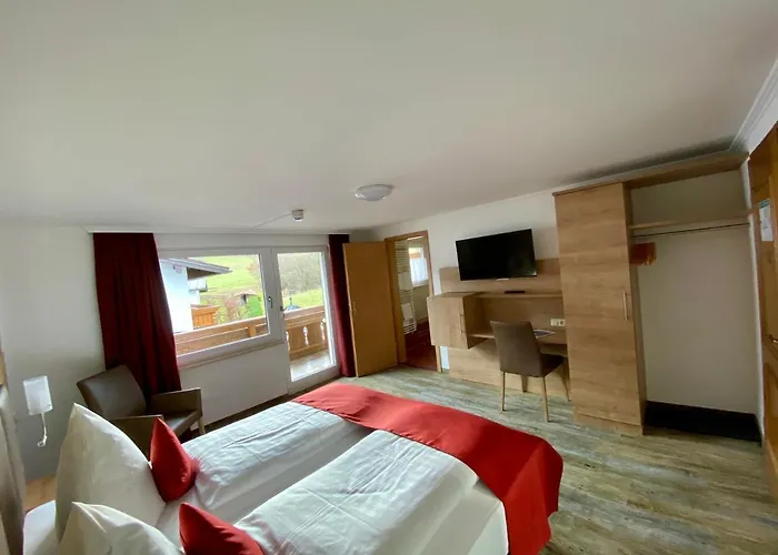 Alpenhotel Weiherbach Berchtesgaden Hallenbad und Sauna