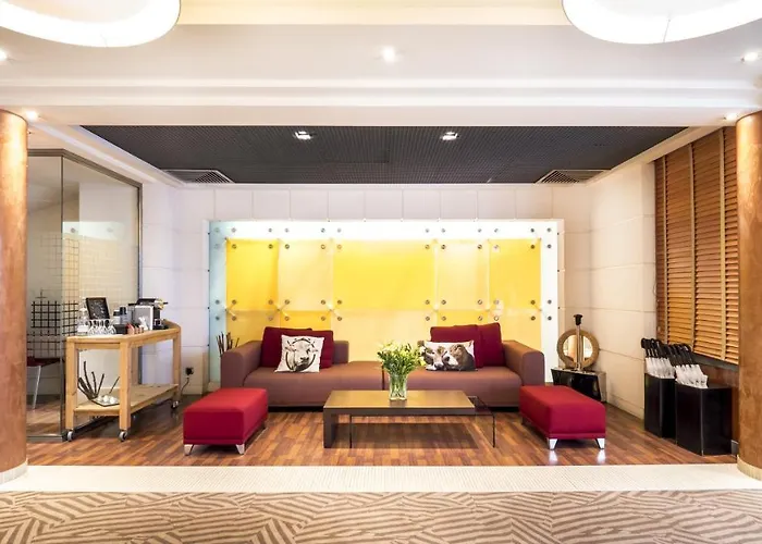 Hotel Le Pre Carre