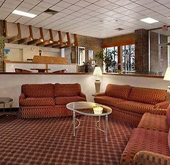 Days Inn And Conference Center