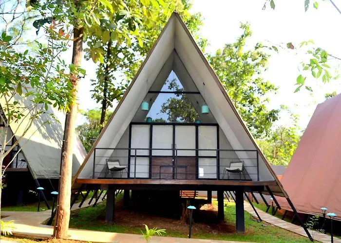 Kottawatta River Bank Resort