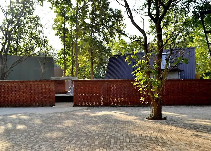 Kottawatta River Bank Resort