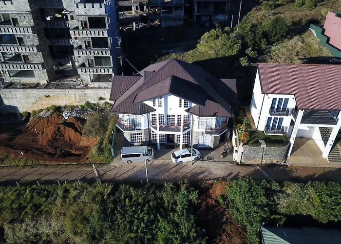 Misthill Rest - Lavish Villa