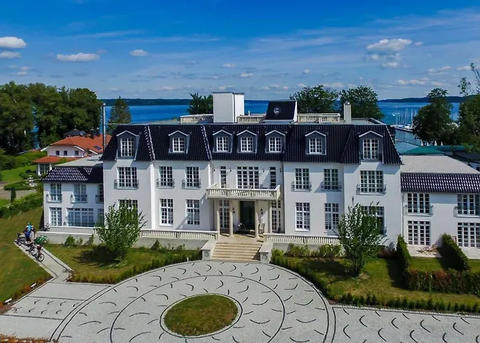 The Starnbergsee Hideaway