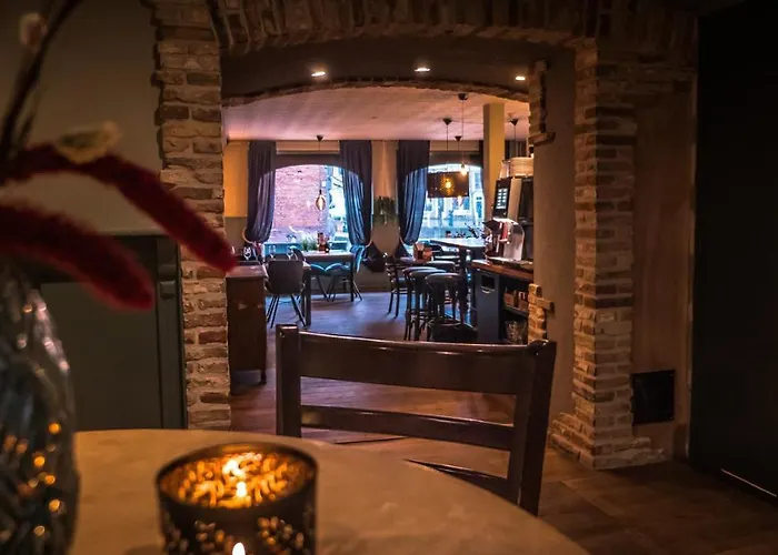 Hotel Cafe Restaurant 'T Raedhus