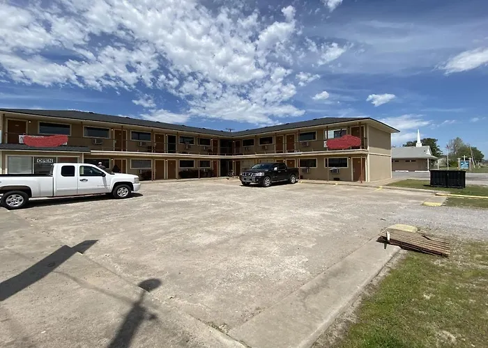 Oyo Hotel Cyril Ok Us-277